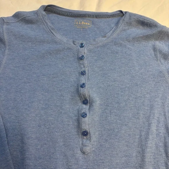 L.L. Bean Women’s Woven Blue Long Sleeve Shirt Size Large - Picture 3 of 5